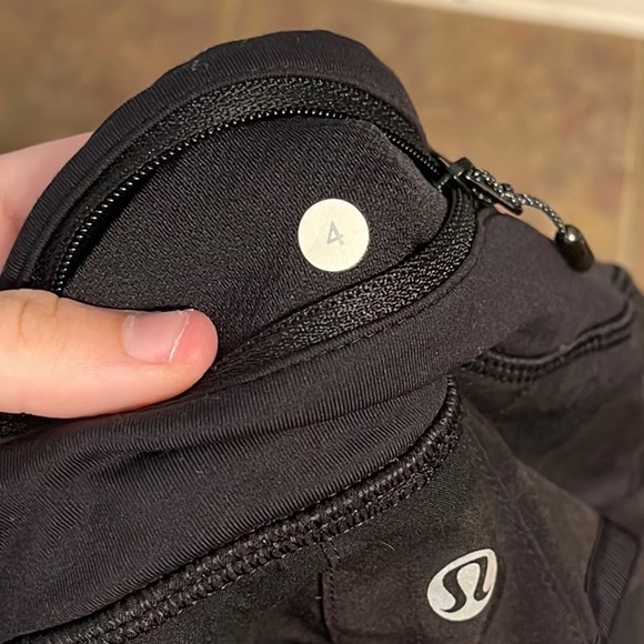 Lululemon camouflage tennis skirt with ruffled back - Picture 4 of 4